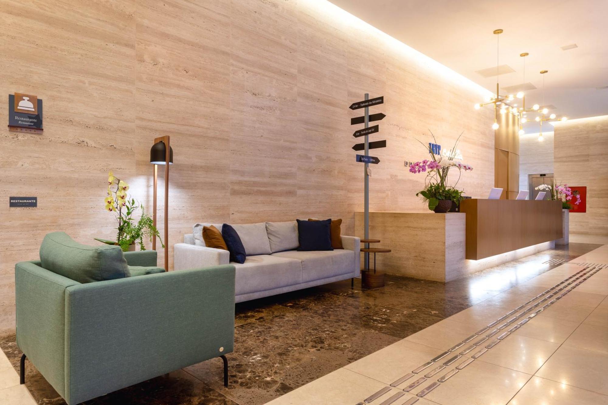 Tryp By Wyndham Brasilia Nacoes Hotel Exterior photo